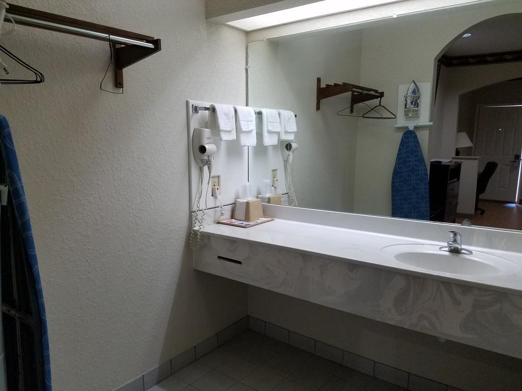 Scott Inn & Suites - Downtown Houston Luaran gambar